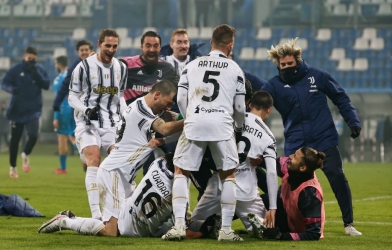 Ronaldo chói sáng, Juventus vô địch Siêu cúp Ý